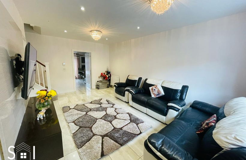 Property photo 1 of 24