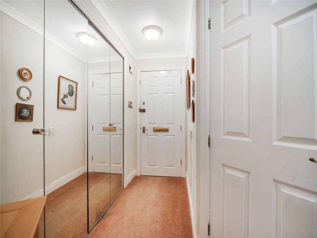 Property photo 3 of 20 Picture No. 03