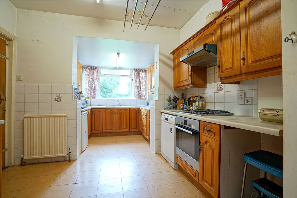 Property photo 2 of 19 Picture No. 04