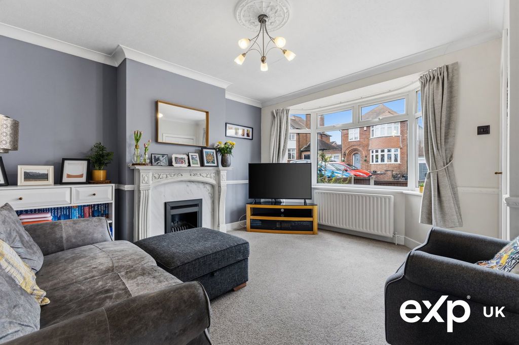 Property photo 3 of 29