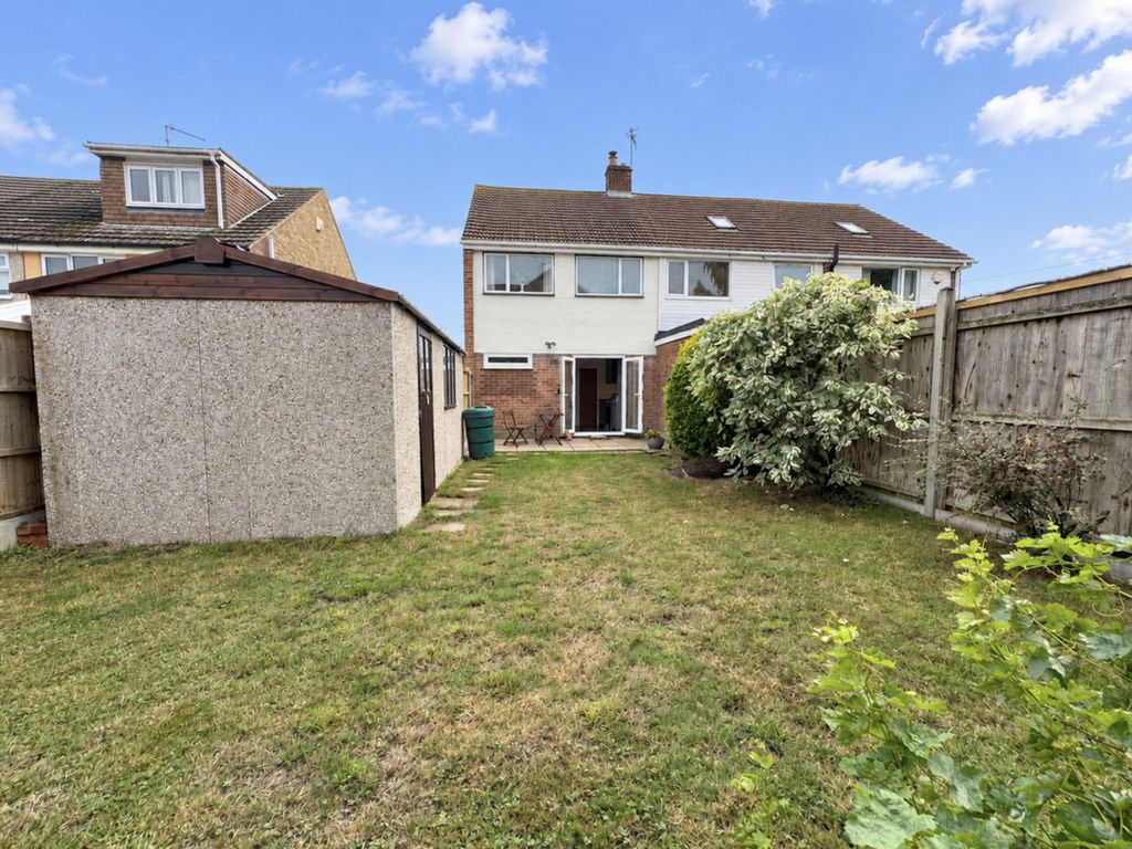 Property photo 2 of 20