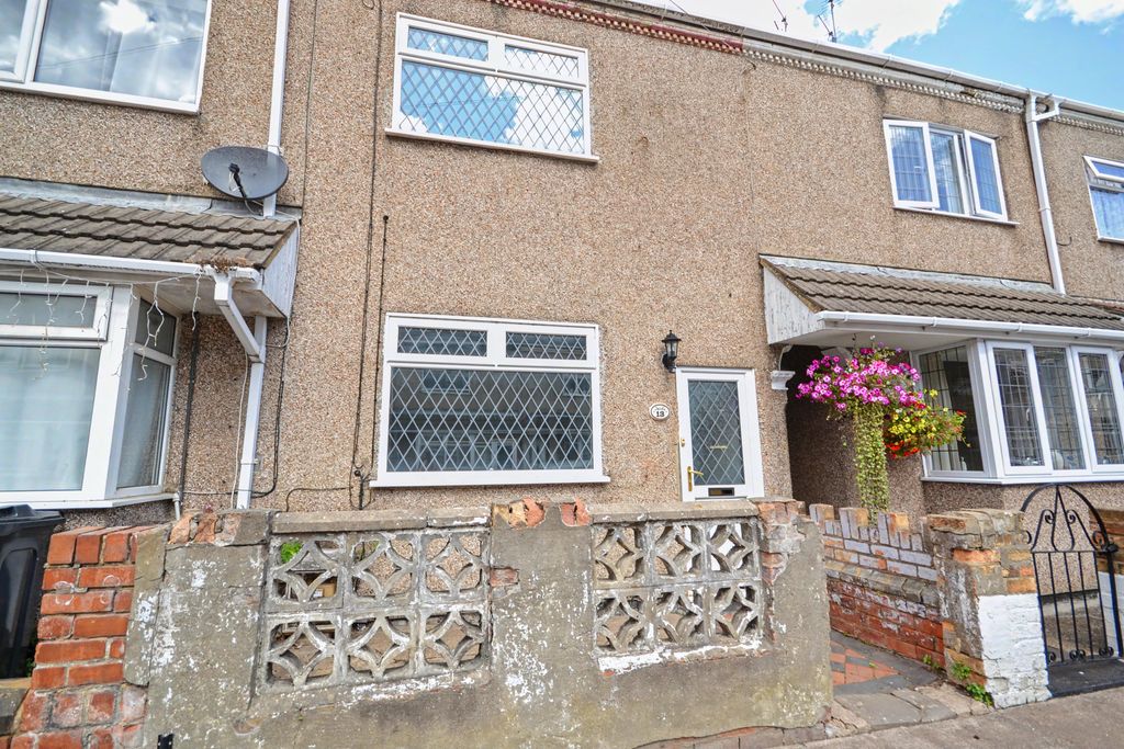 Property photo 1 of 17
