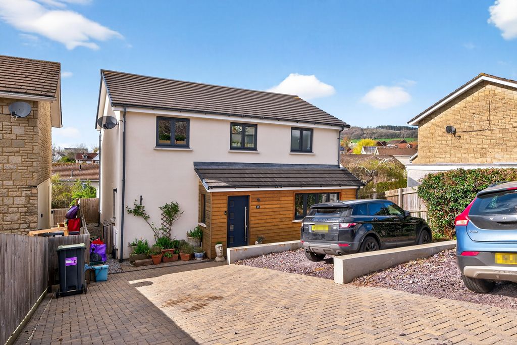 Additional image 5 of 4 bed detached house for saleDuchess Road, Monmouth NP25