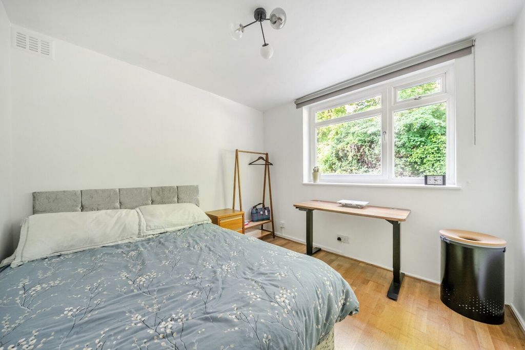 Property photo 2 of 8 Picture No. 04