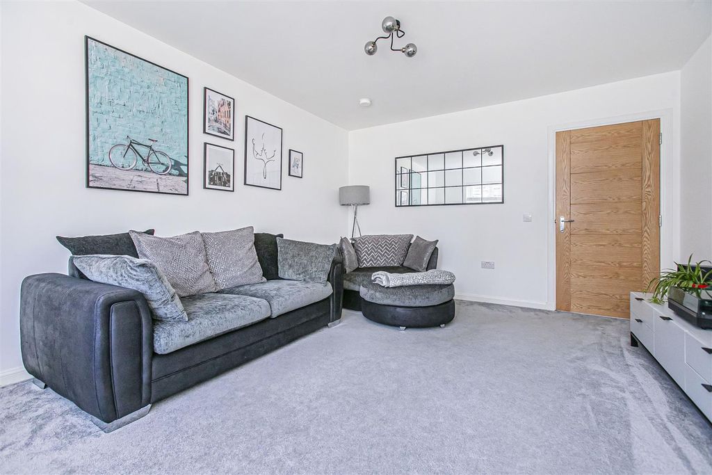 Property photo 2 of 32 7M3A2433.Jpg