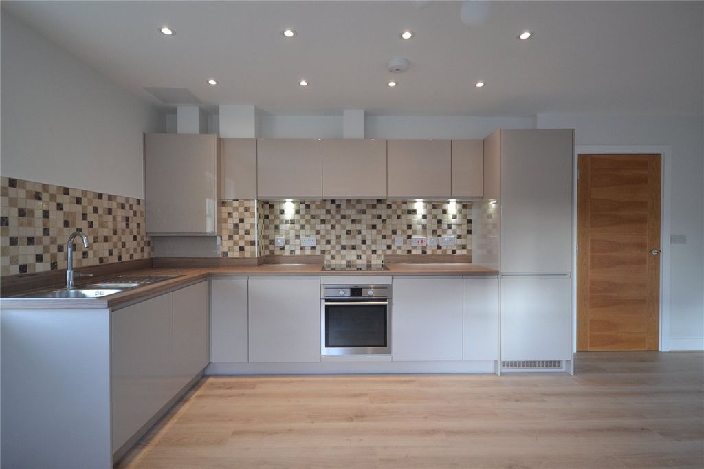 Property photo 1 of 5 Picture No. 04