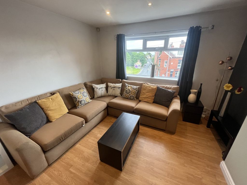 Property photo 1 of 10 Picture No. 03