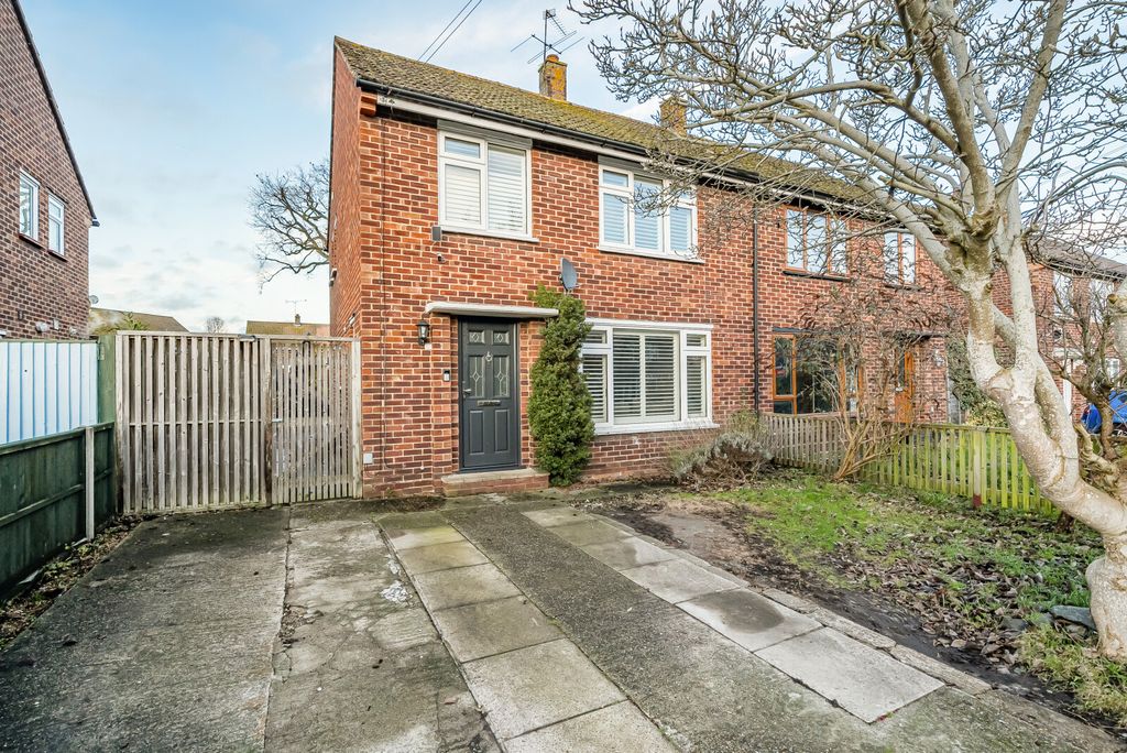 Property photo 1 of 16 Front