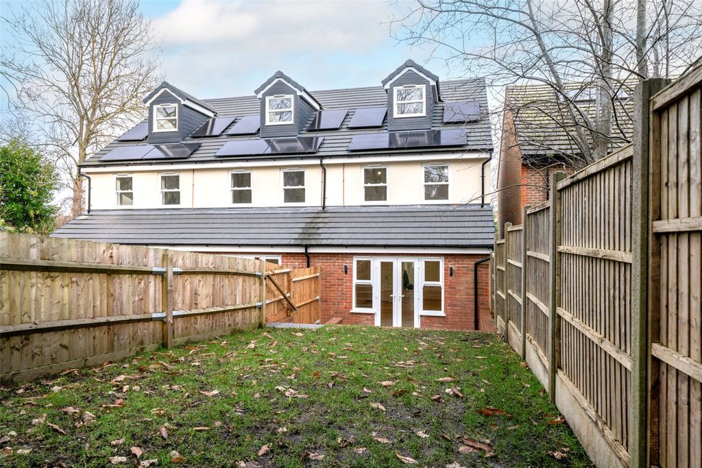 Property photo 1 of 18 Picture No. 15