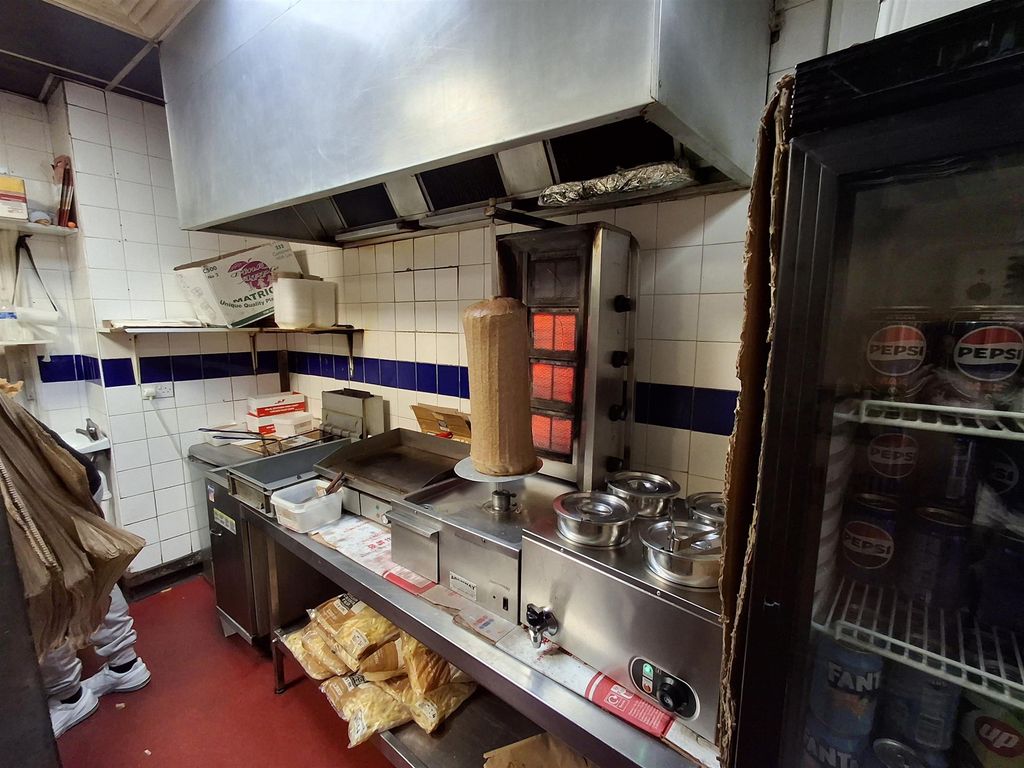 Property photo 3 of 6 Photo 2