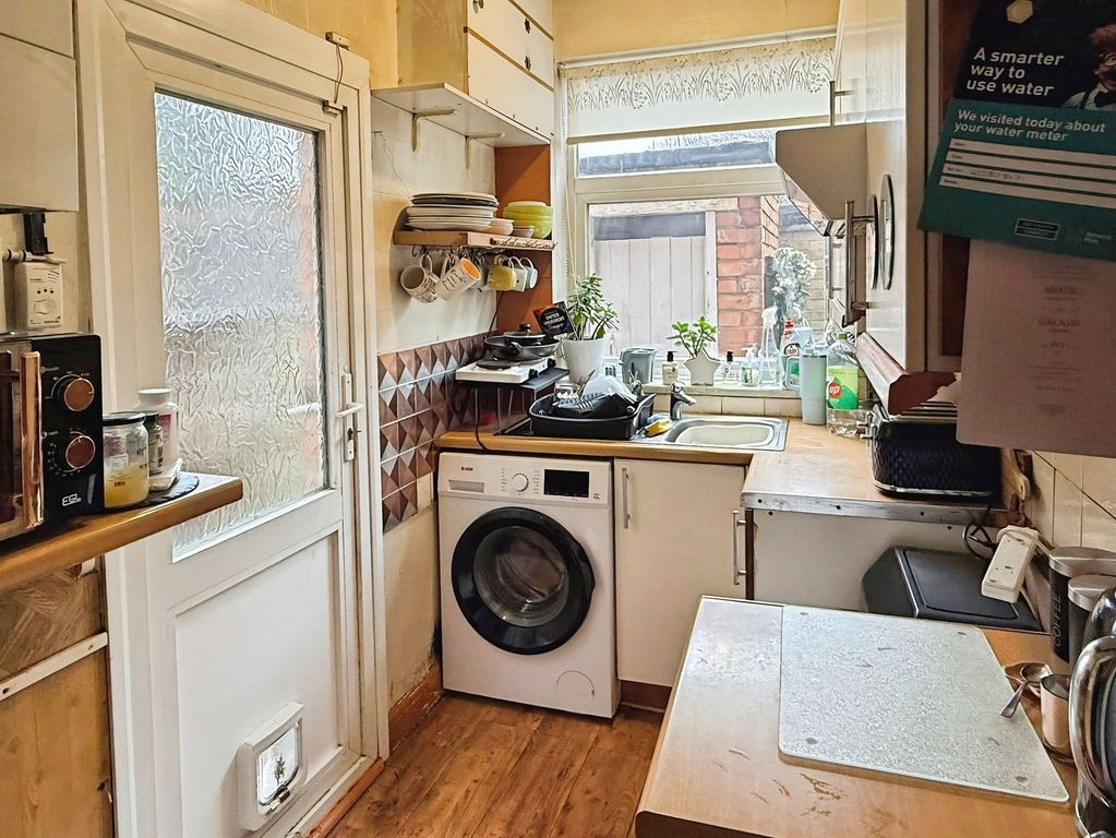 Property photo 3 of 12