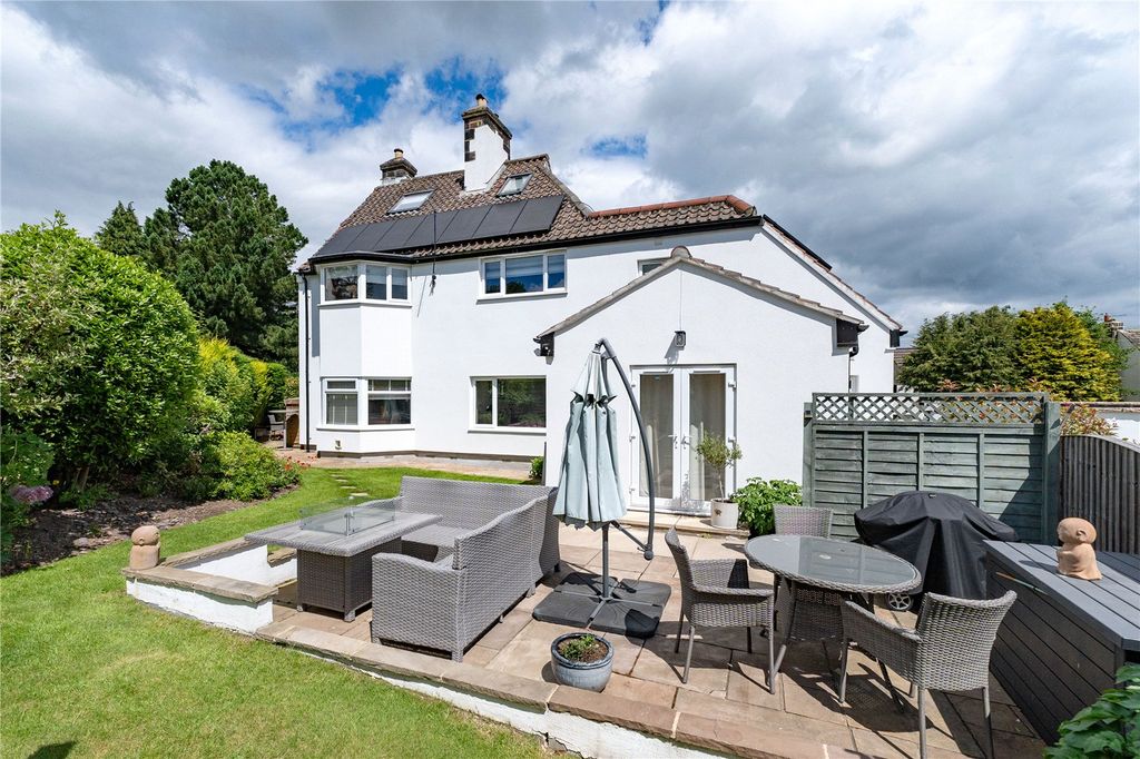 Property photo 1 of 28 Picture No. 04