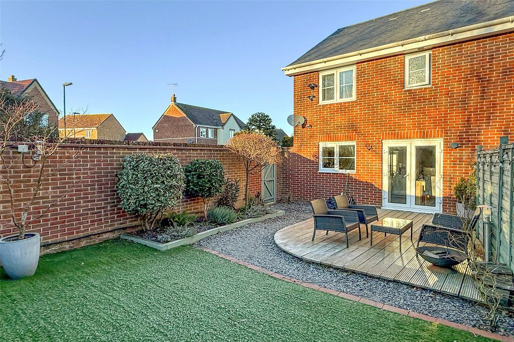 Property photo 3 of 19 Picture No. 36