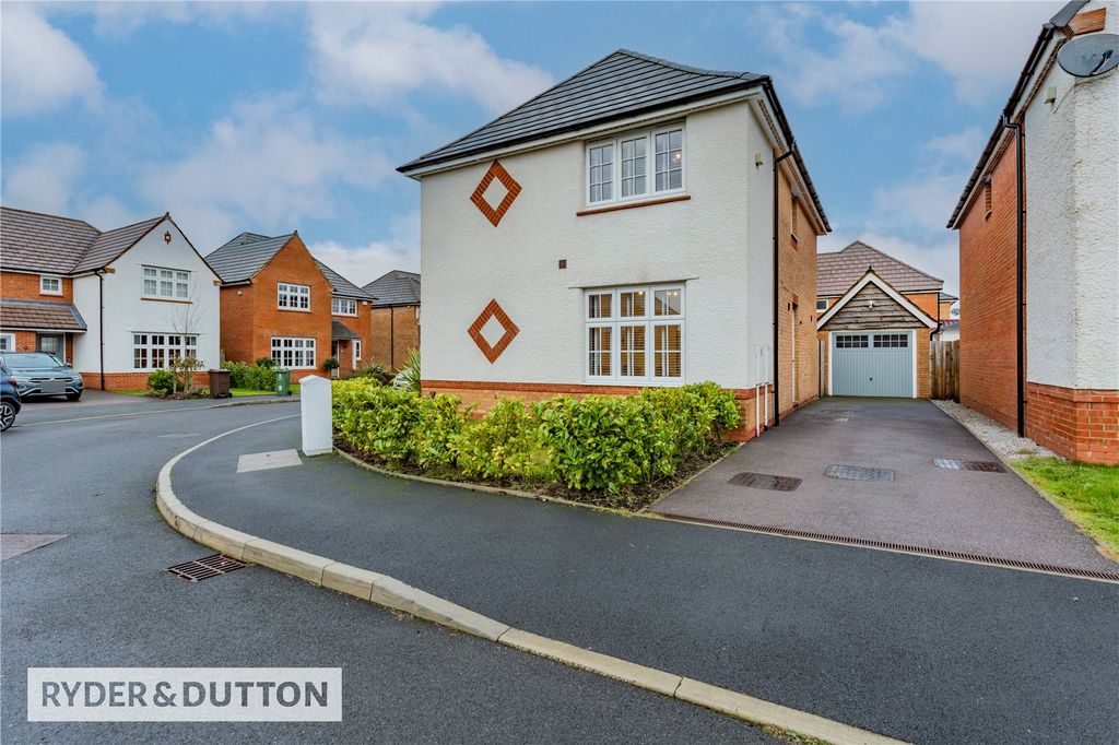 Property photo 2 of 25 External