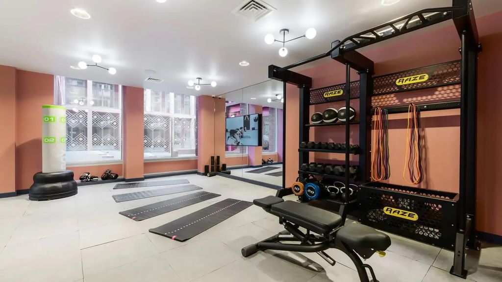 Property photo 1 of 40