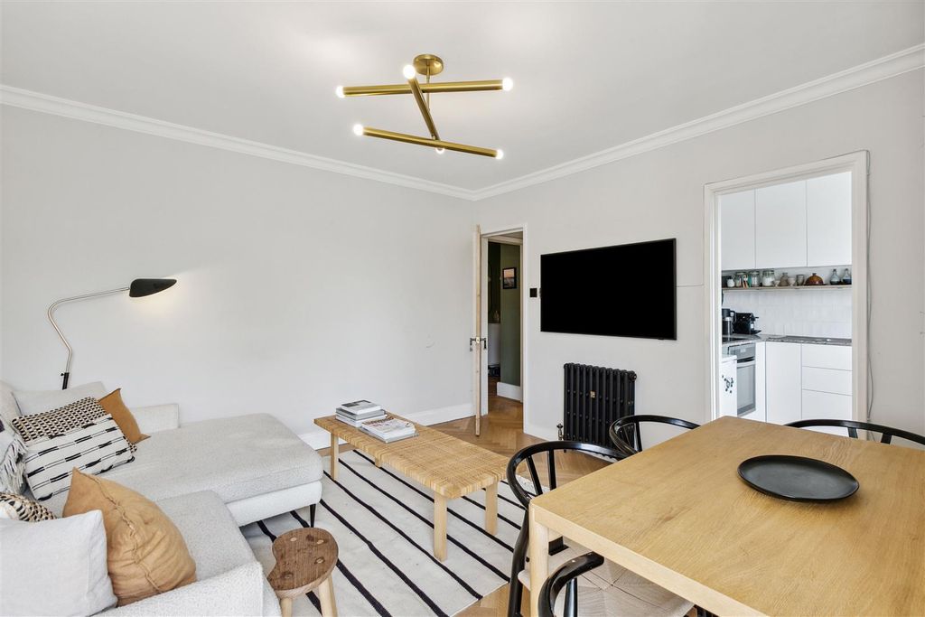 Property photo 3 of 13 9.Jpg