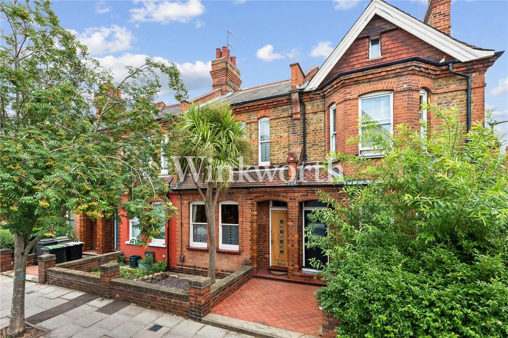 Property photo 1 of 16 Picture No. 13