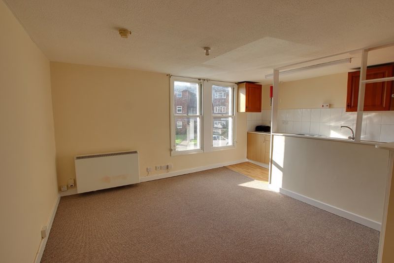 Property photo 2 of 7 Photo 1