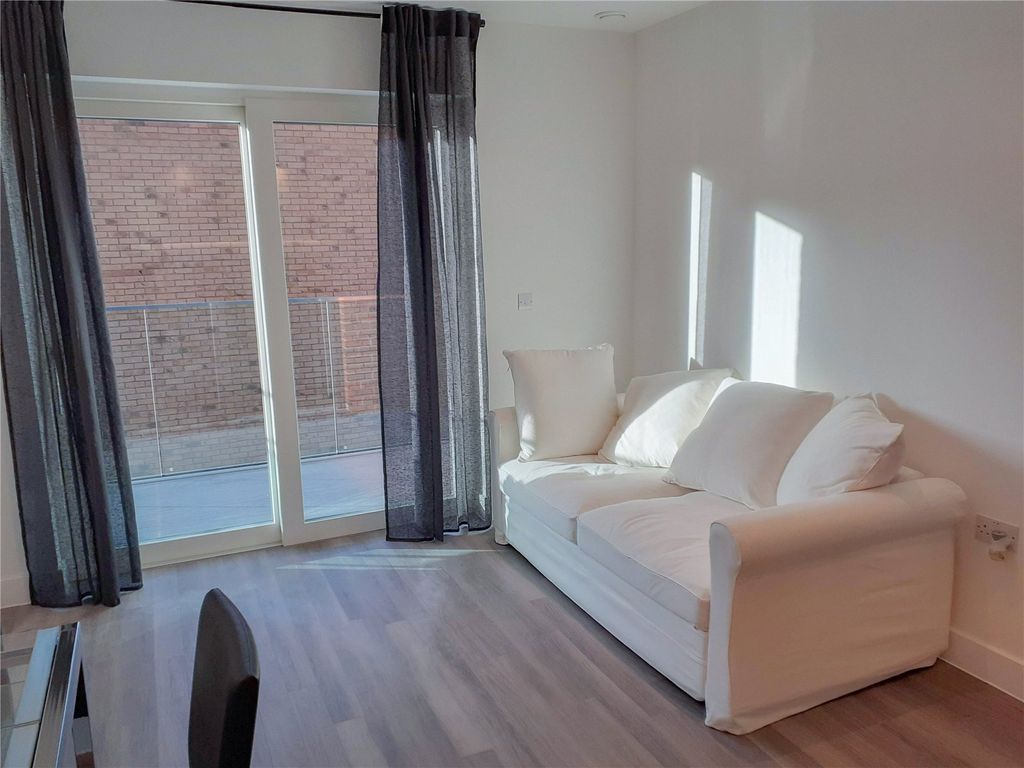 Property photo 3 of 13 Picture No. 21