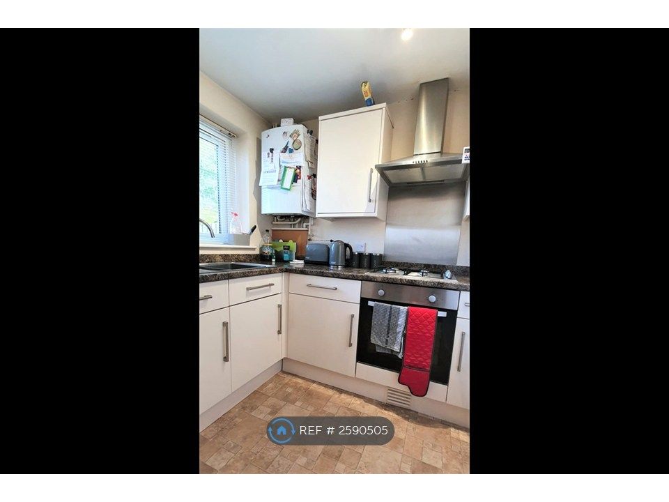 Property photo 3 of 8