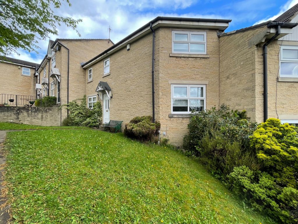 Property photo 2 of 24 Picture No. 33