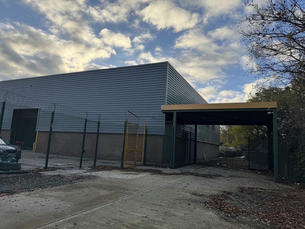 Property photo 3 of 3 Img_5021.Jpg