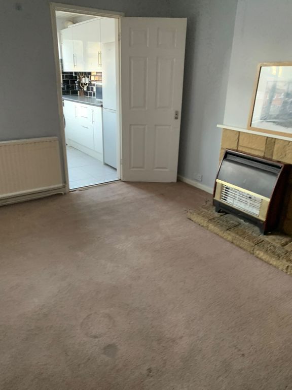 Property photo 1 of 31