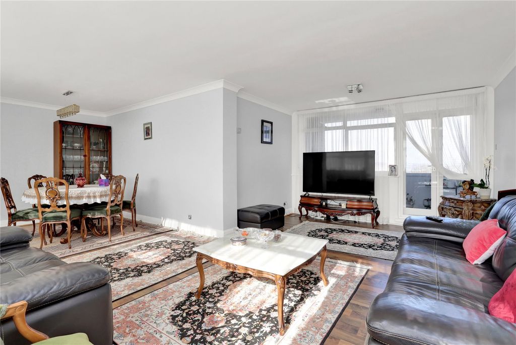 Property photo 1 of 9 Reception Room