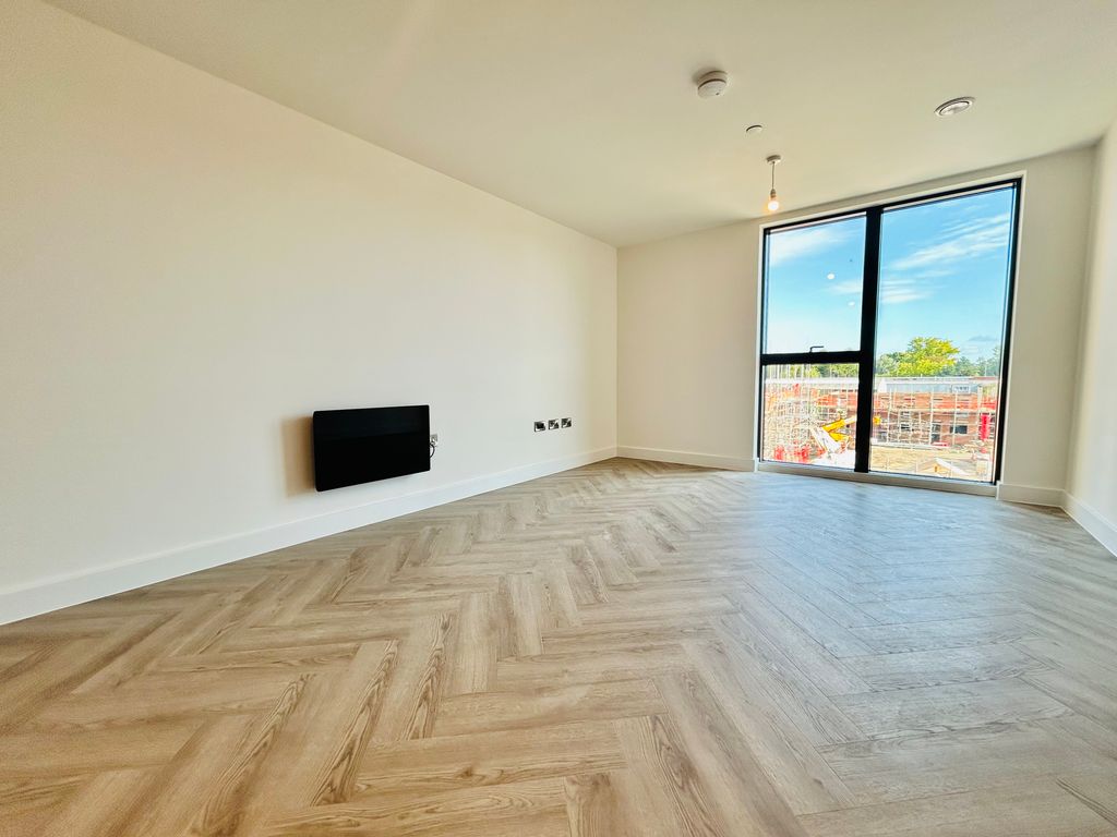 Property photo 2 of 6 Living Room
