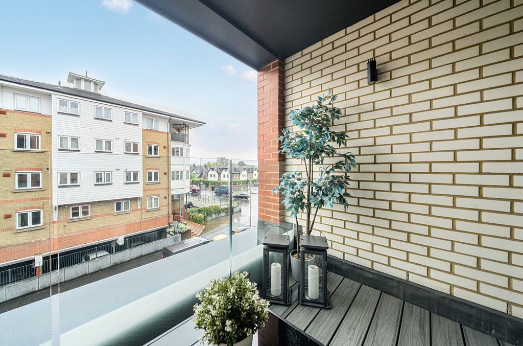 Property photo 2 of 14 1342935-13-68B168...