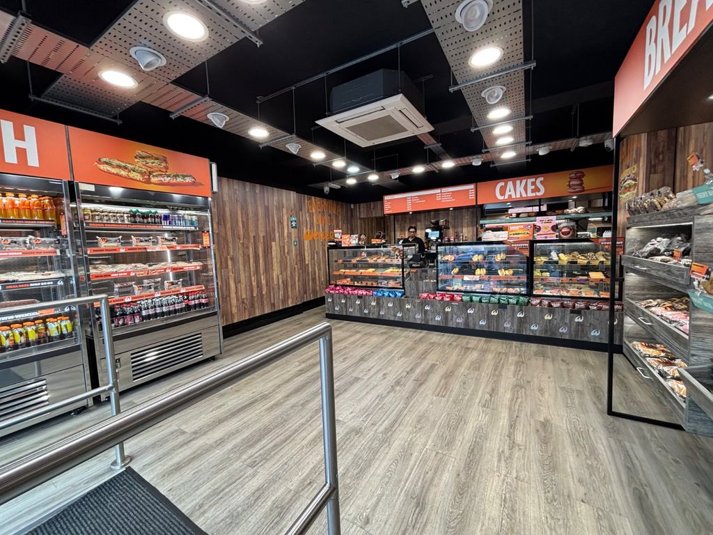 Property photo 2 of 7 Picture No. 03