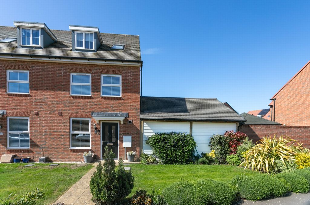 Property photo 1 of 23 Front