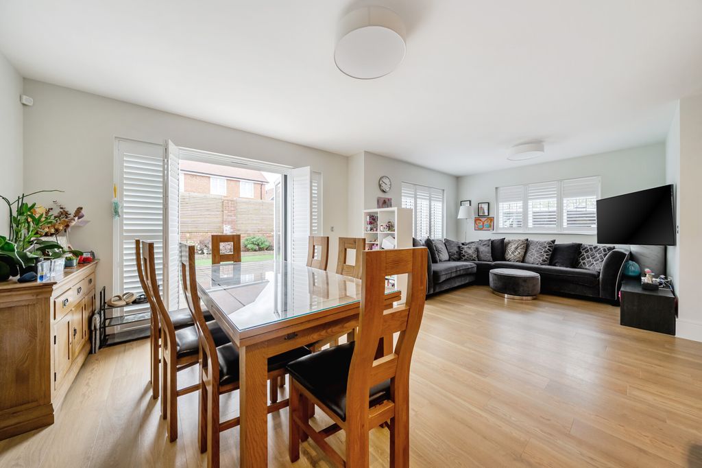 Additional image 17 of 4 bed detached house for saleNightingale View, Fleet GU51