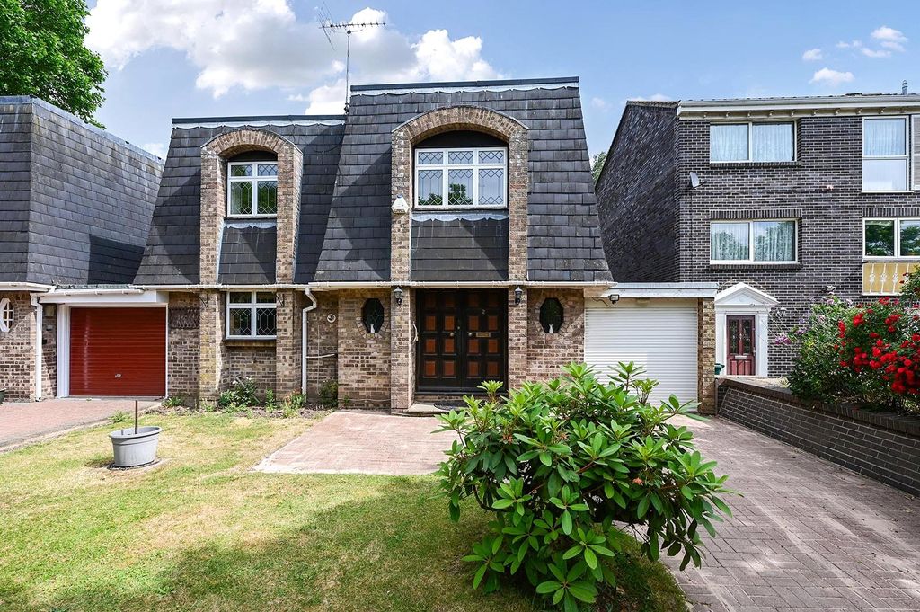 Property photo 1 of 19 Picture No. 06
