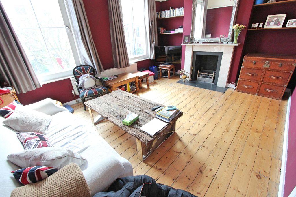 Property photo 1 of 10
