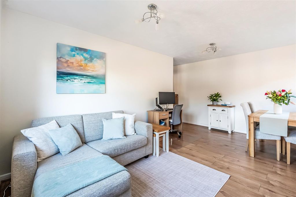 Additional image 16 of 1 bed flat for saleAshtead KT21