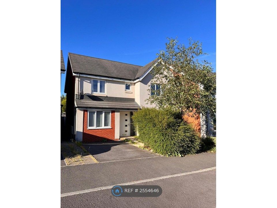 Property photo 3 of 14