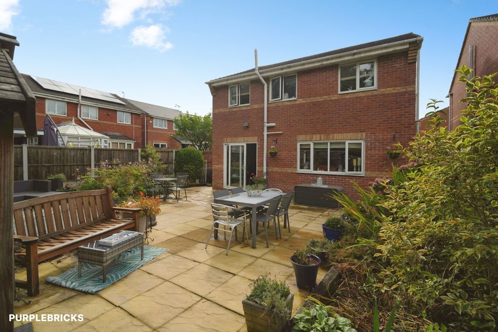 Property photo 3 of 19 Rear Garden