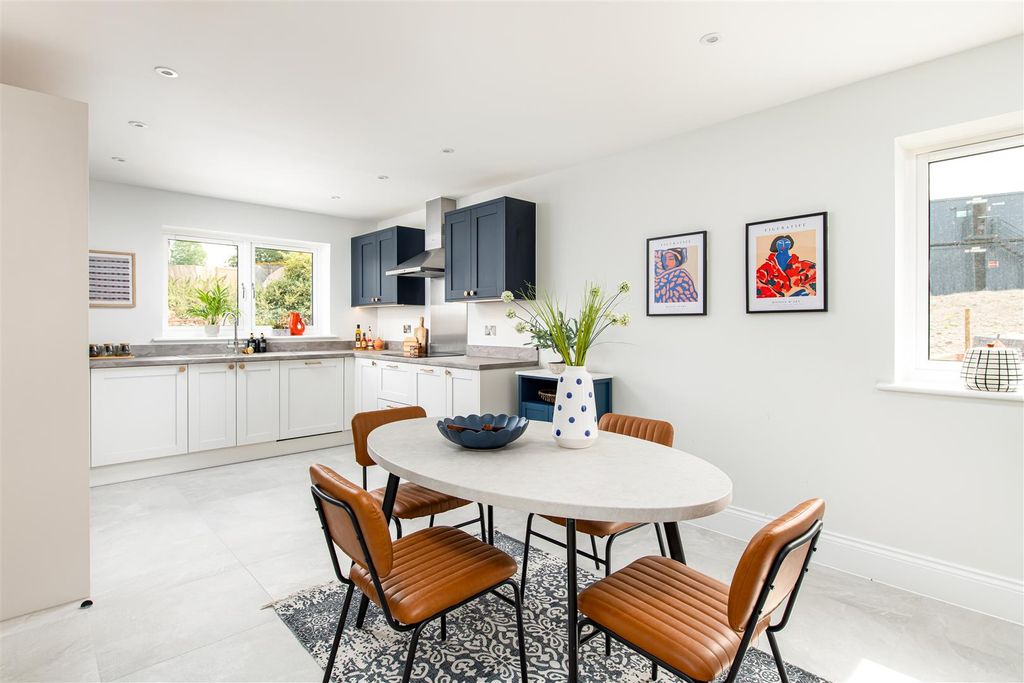 Property photo 2 of 22 Kitchen_2.Jpg