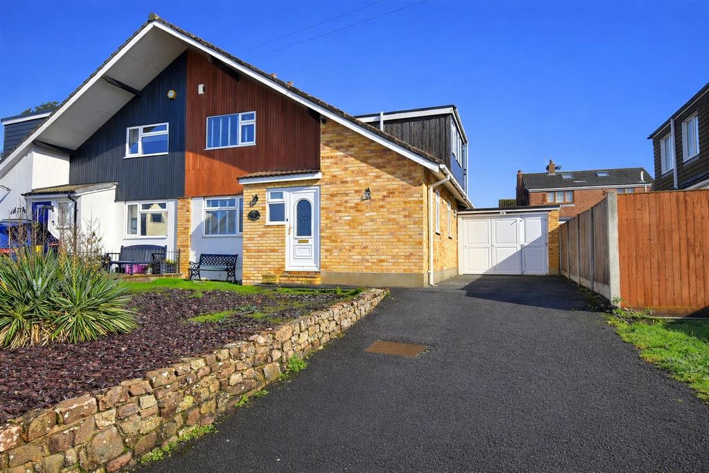 Property photo 1 of 14 Breaches2.Png