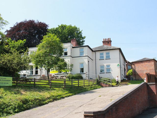 Property photo 1 of 10