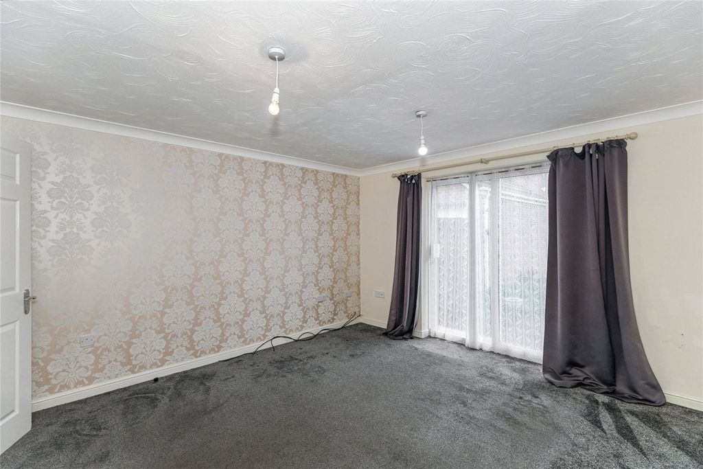 Property photo 2 of 11 Picture No. 02