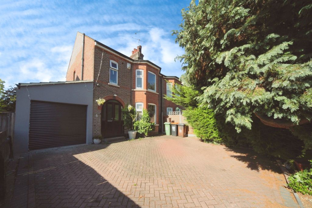Property photo 1 of 15