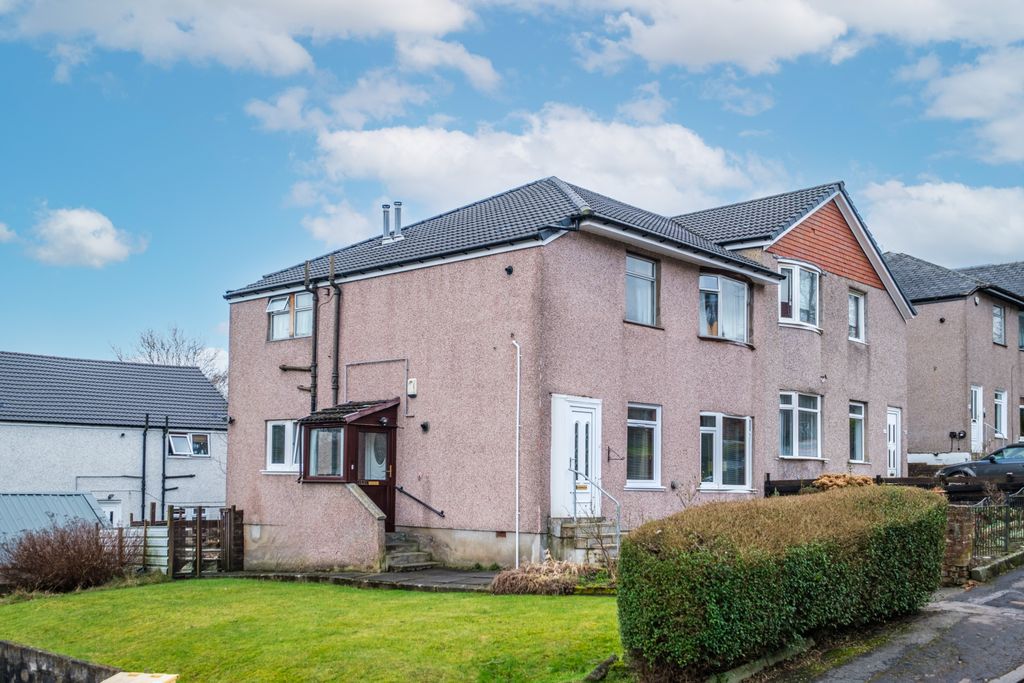 Property photo 1 of 33