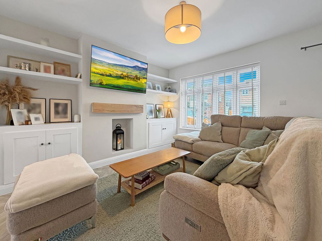 Property photo 3 of 20