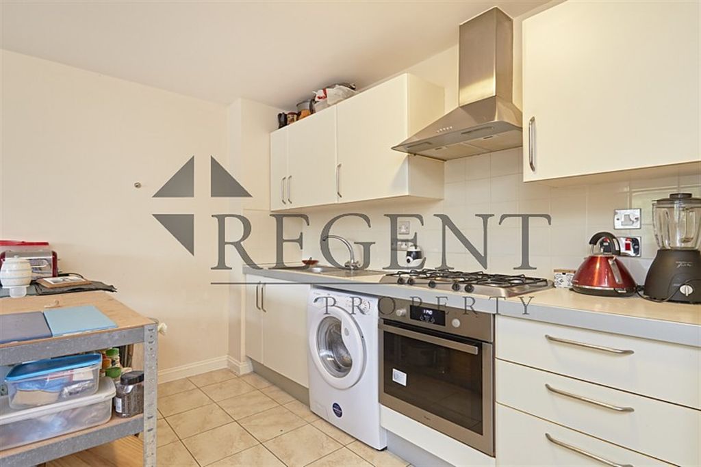 Property photo 2 of 8 Open Plan