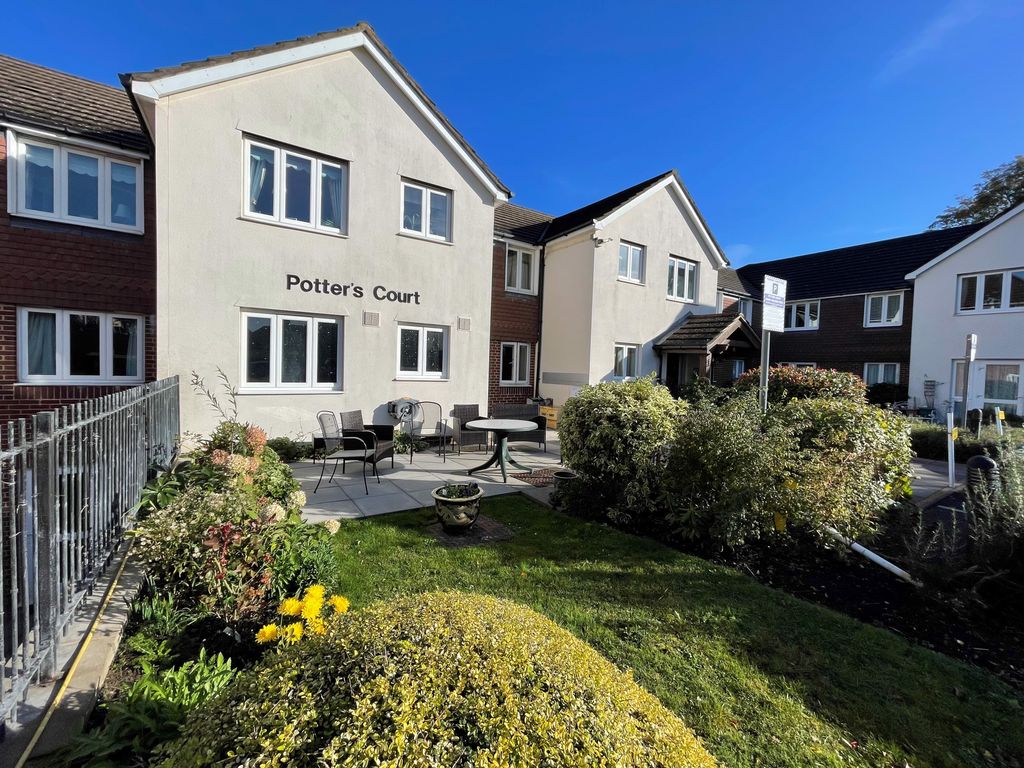 Property photo 1 of 9 5451381