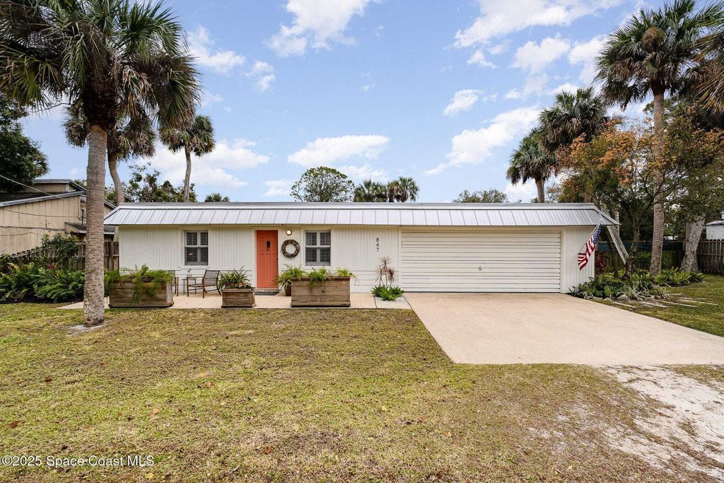 Property photo 1 of 27
