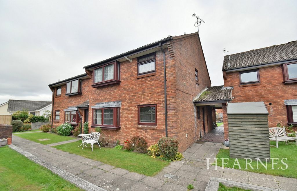 Property photo 1 of 11