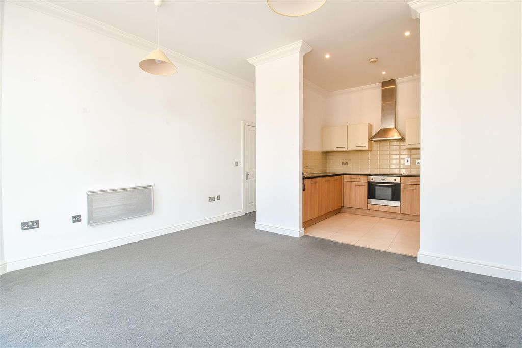 Additional image 8 of 1 bed flat for saleWindsor Court, Barry CF62